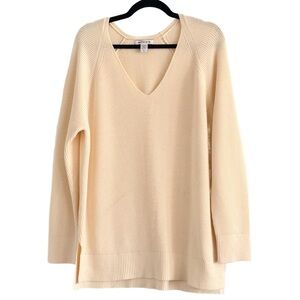 Athleta Women's Ivory V-Neck Sweater Large